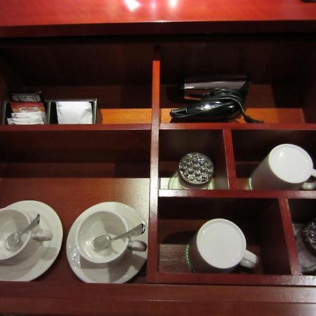 Elite Garden Hotel Yangshuo Rom bilde